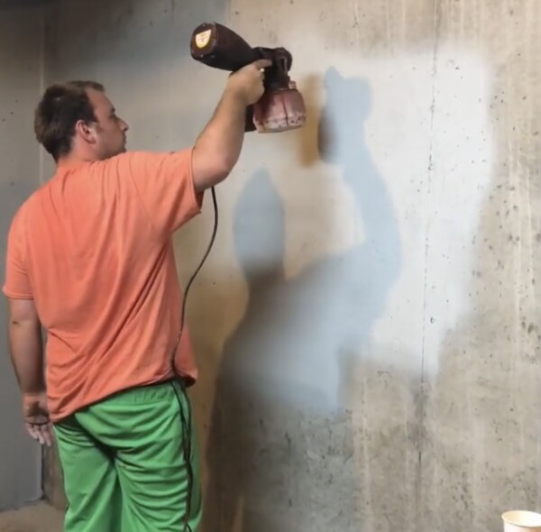 Achieve Flawless Results: Painting Concrete Basement Walls with a Latex Paint Spray Gun (Video)